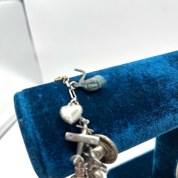 Rare Charm Bracelet Vintage Sterling Silver with 28 Charms 7 1/2” Collectors - Picture 10 of 13